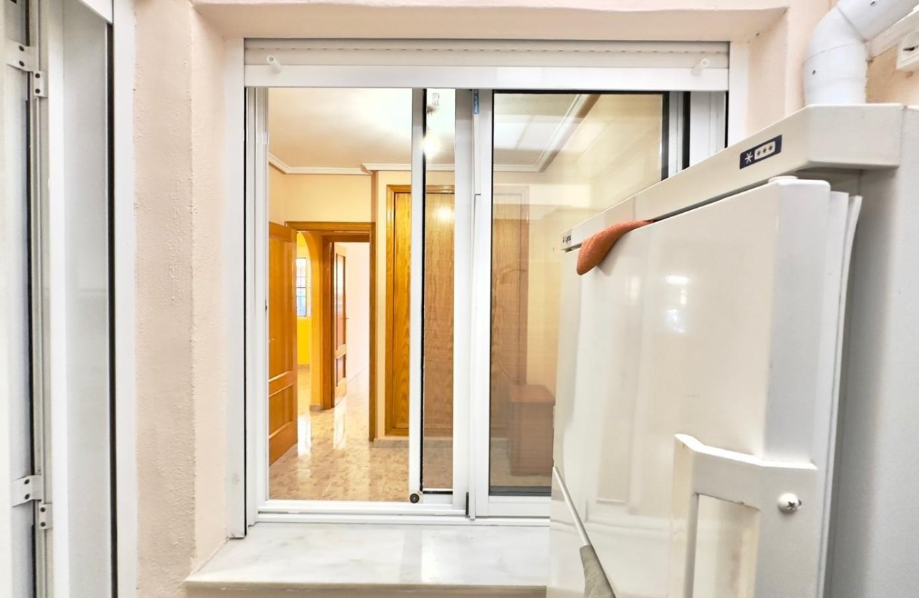 Revente - Appartement -
Torrevieja - La Mata Pueblo