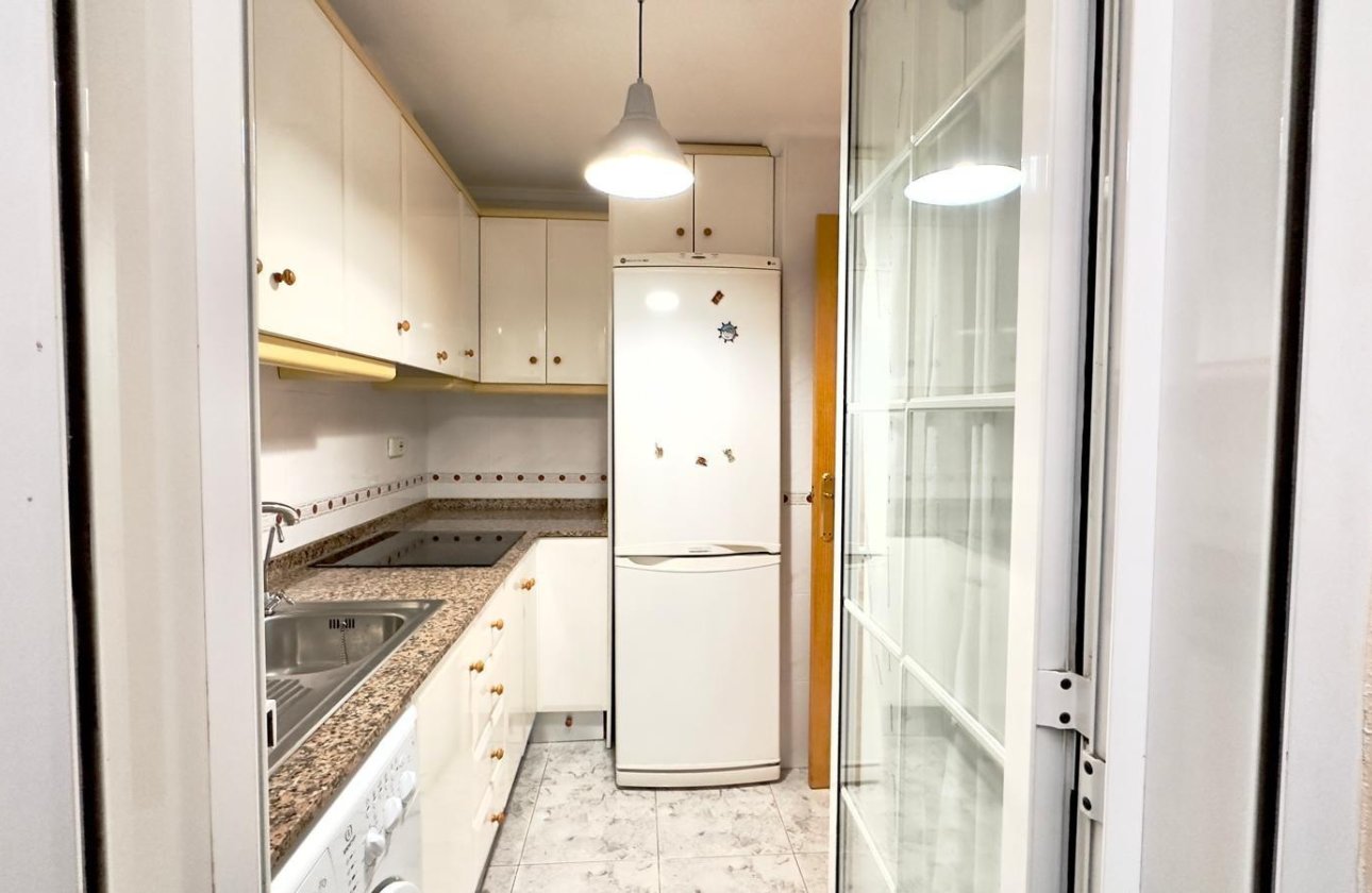 Revente - Appartement -
Torrevieja - La Mata Pueblo