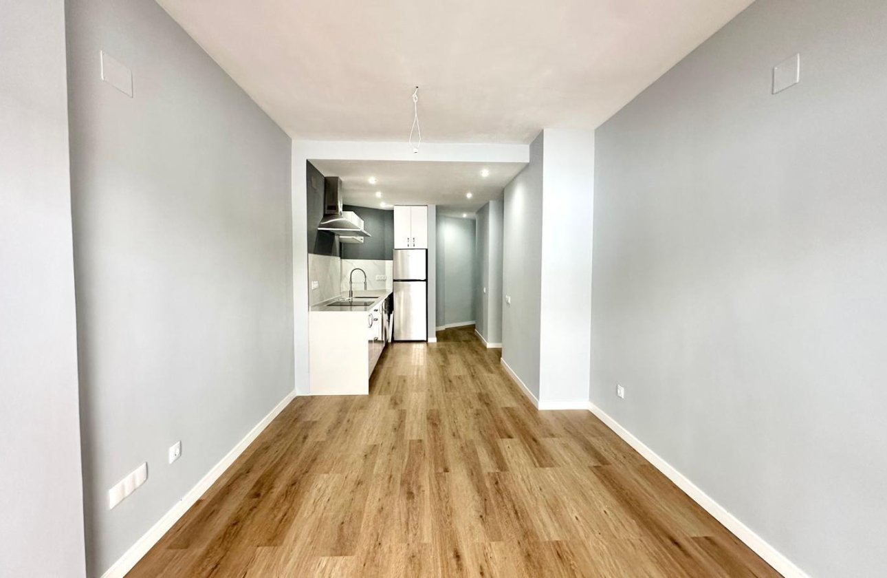 Revente - Appartement -
Torrevieja - La Mata Pueblo