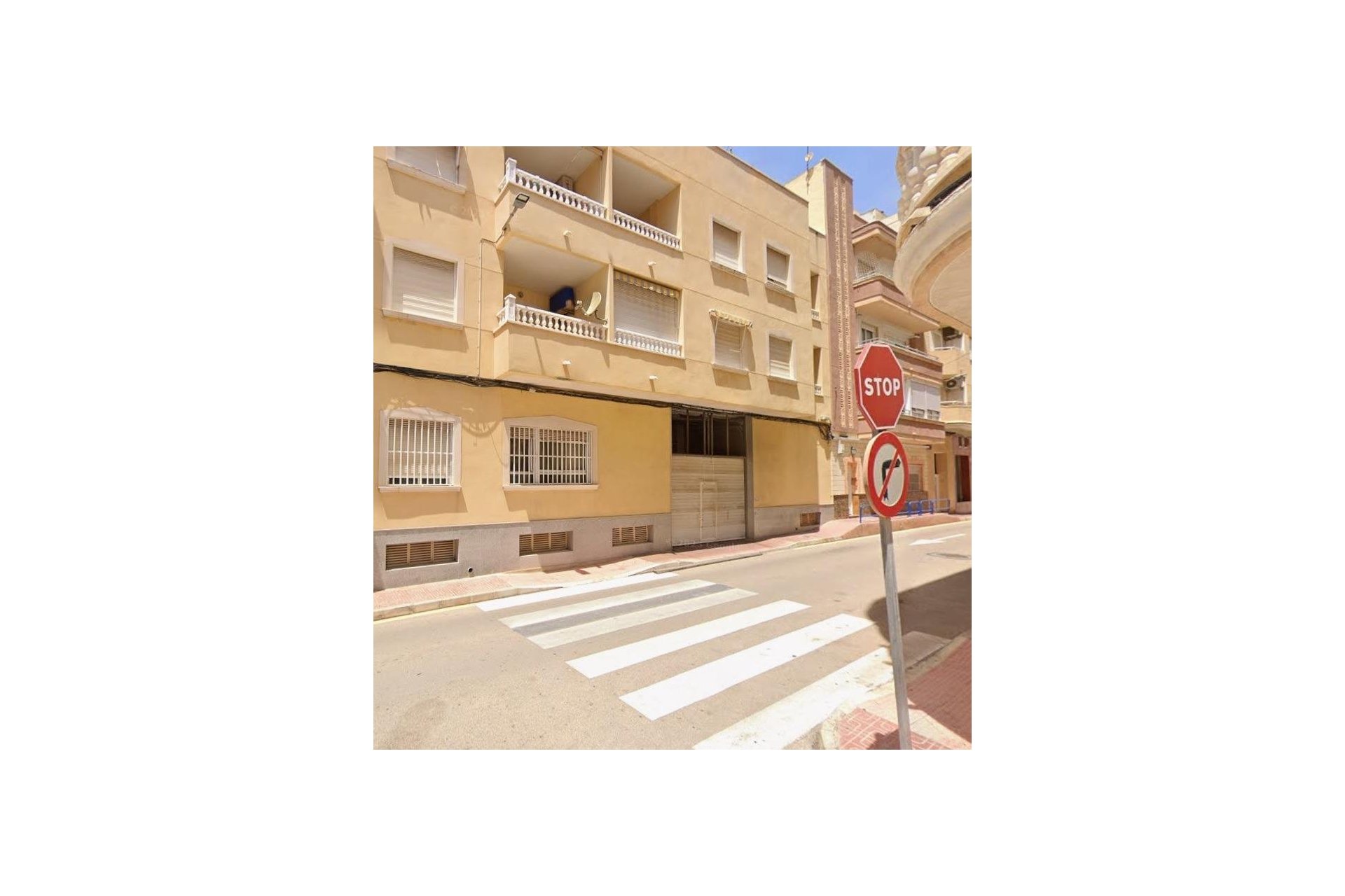 Revente - Appartement -
Torrevieja - La Mata Pueblo