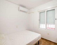 Revente - Appartement -
Torrevieja - La Mata Pueblo