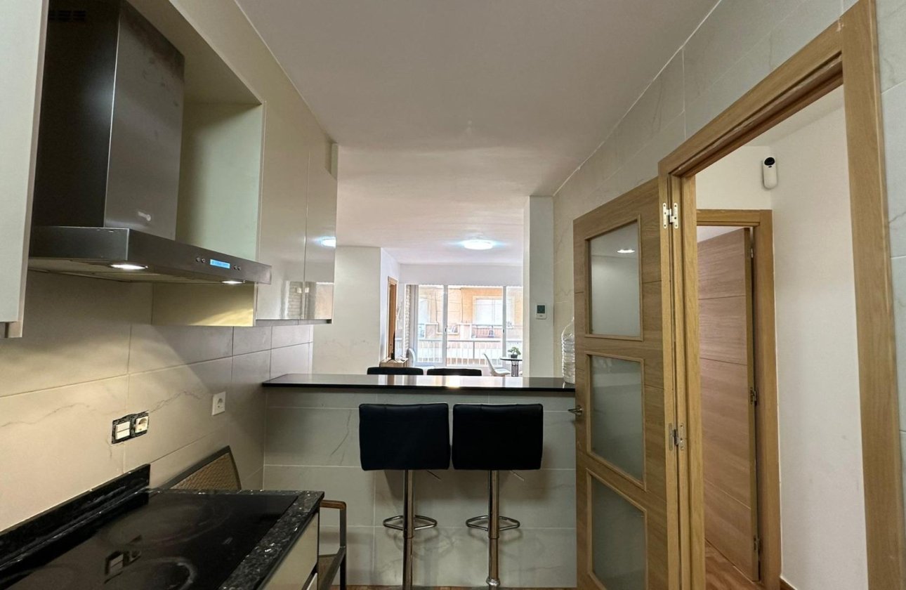 Revente - Appartement -
Torrevieja - La Mata Pueblo