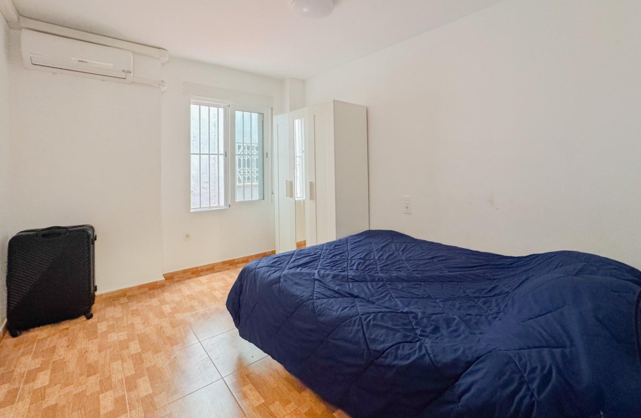 Revente - Appartement -
Torrevieja - La Mata Pueblo