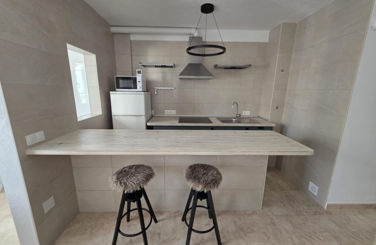 Revente - Appartement -
Torrevieja - La Mata Pueblo