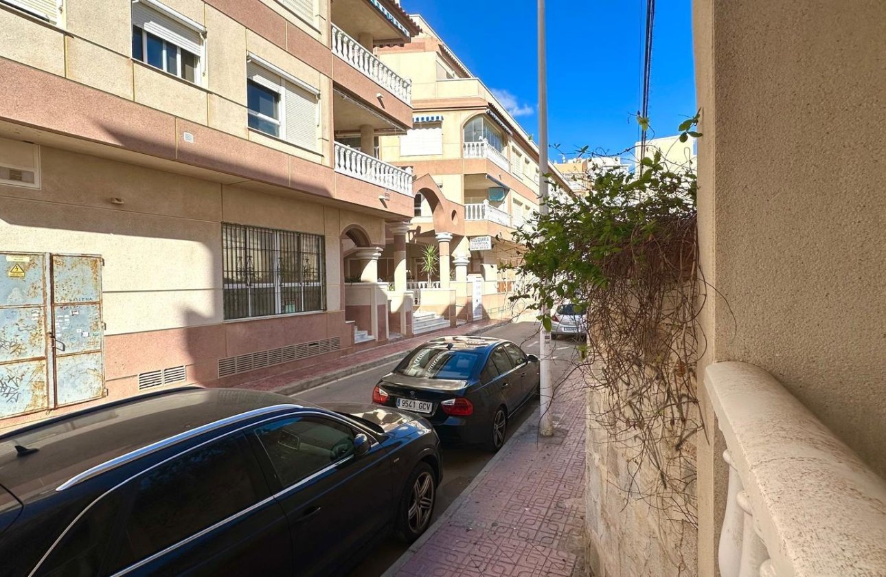 Revente - Appartement -
Torrevieja - La Mata Pueblo