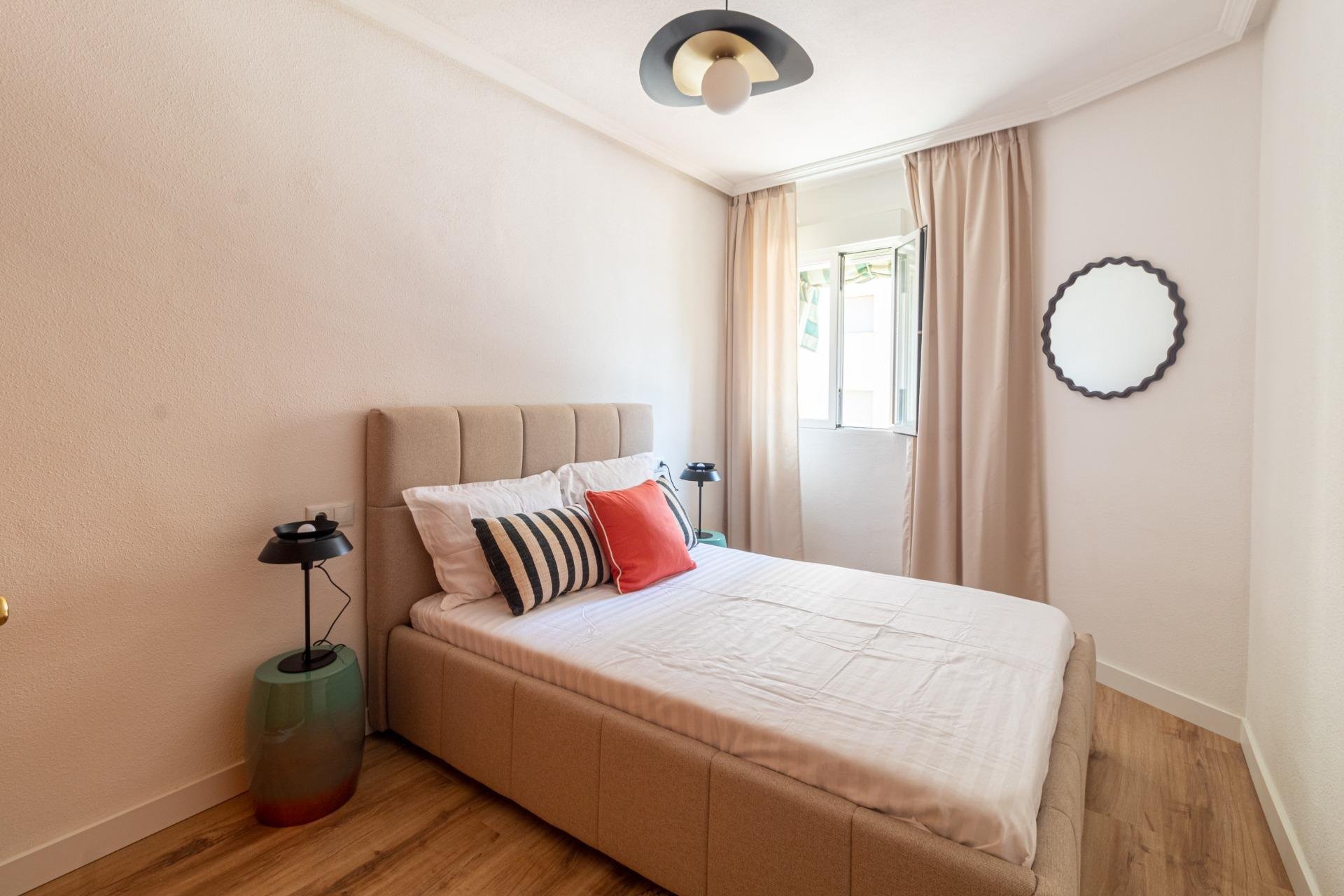 Revente - Appartement -
Torrevieja - La Mata Pueblo
