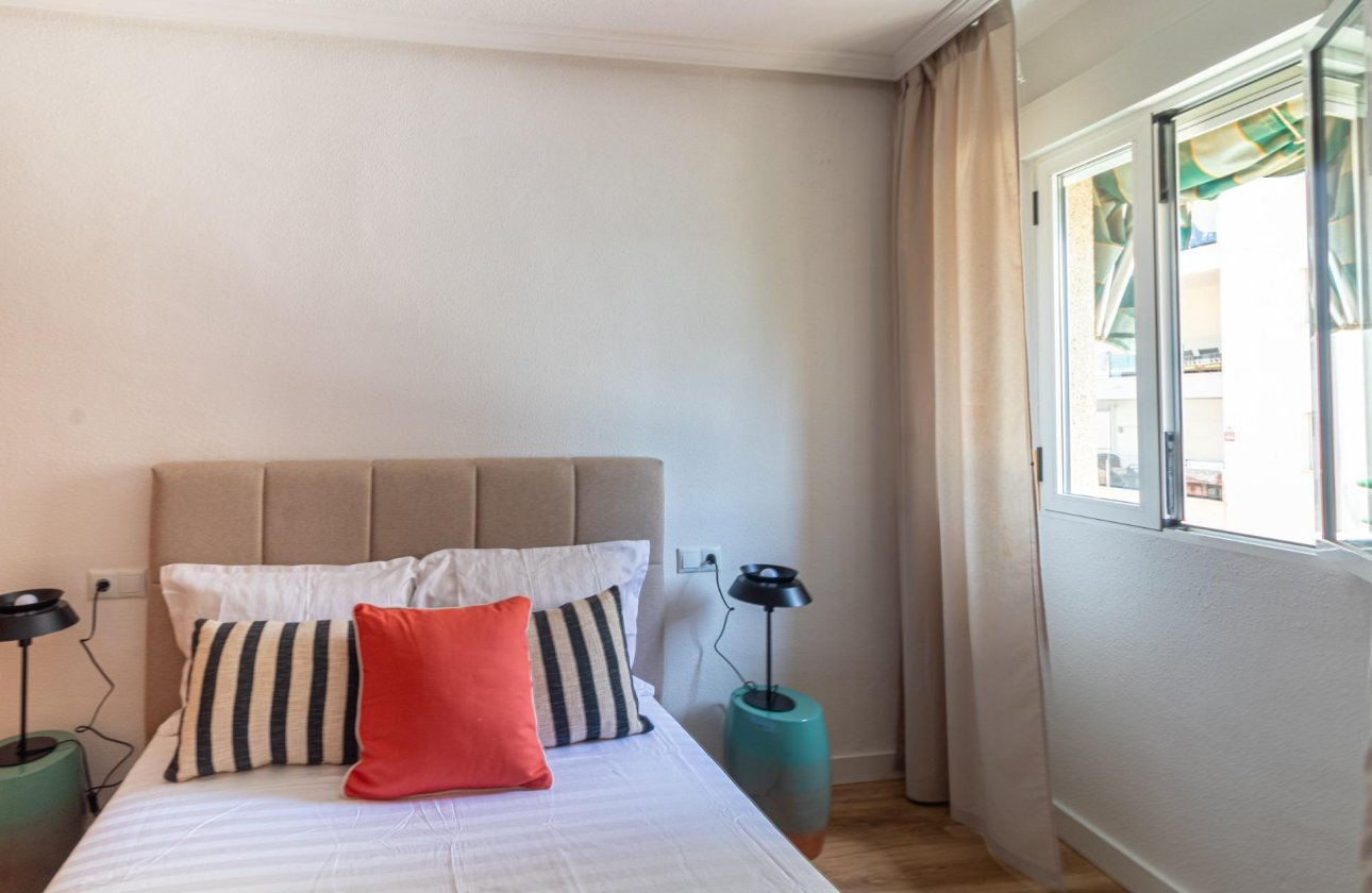 Revente - Appartement -
Torrevieja - La Mata Pueblo