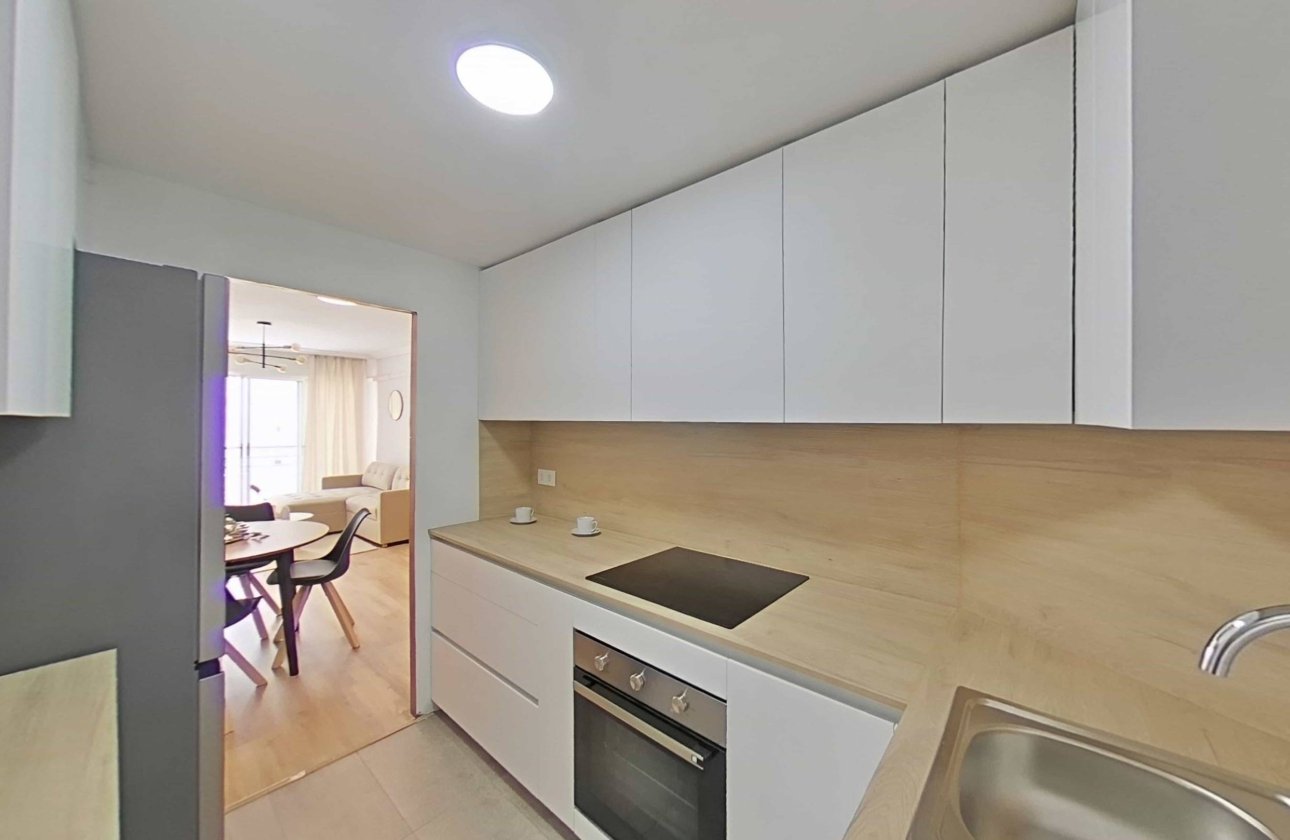 Revente - Appartement -
Torrevieja - La Mata Pueblo
