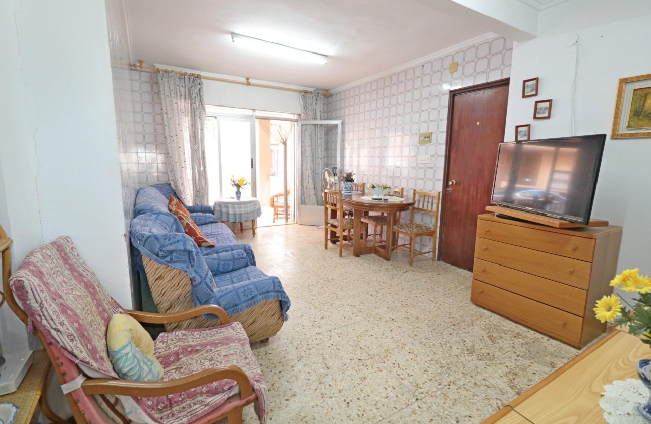 Revente - Appartement -
Torrevieja - La Mata Pueblo