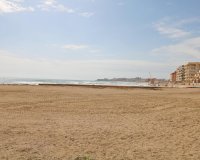Revente - Appartement -
Torrevieja - La Mata Pueblo