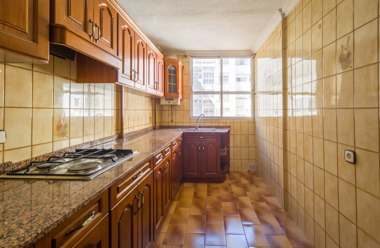 Revente - Appartement -
Torrevieja - La Mata Pueblo
