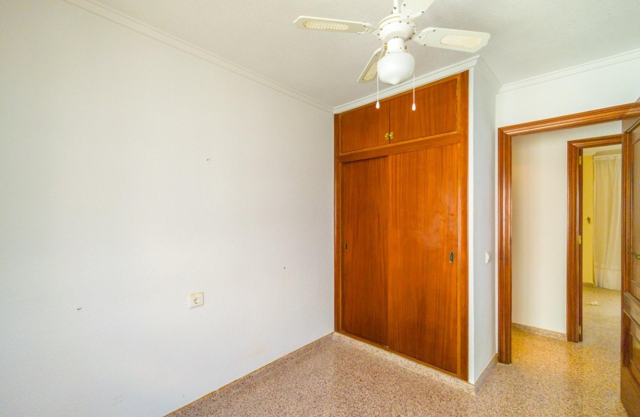 Revente - Appartement -
Torrevieja - La Mata Pueblo