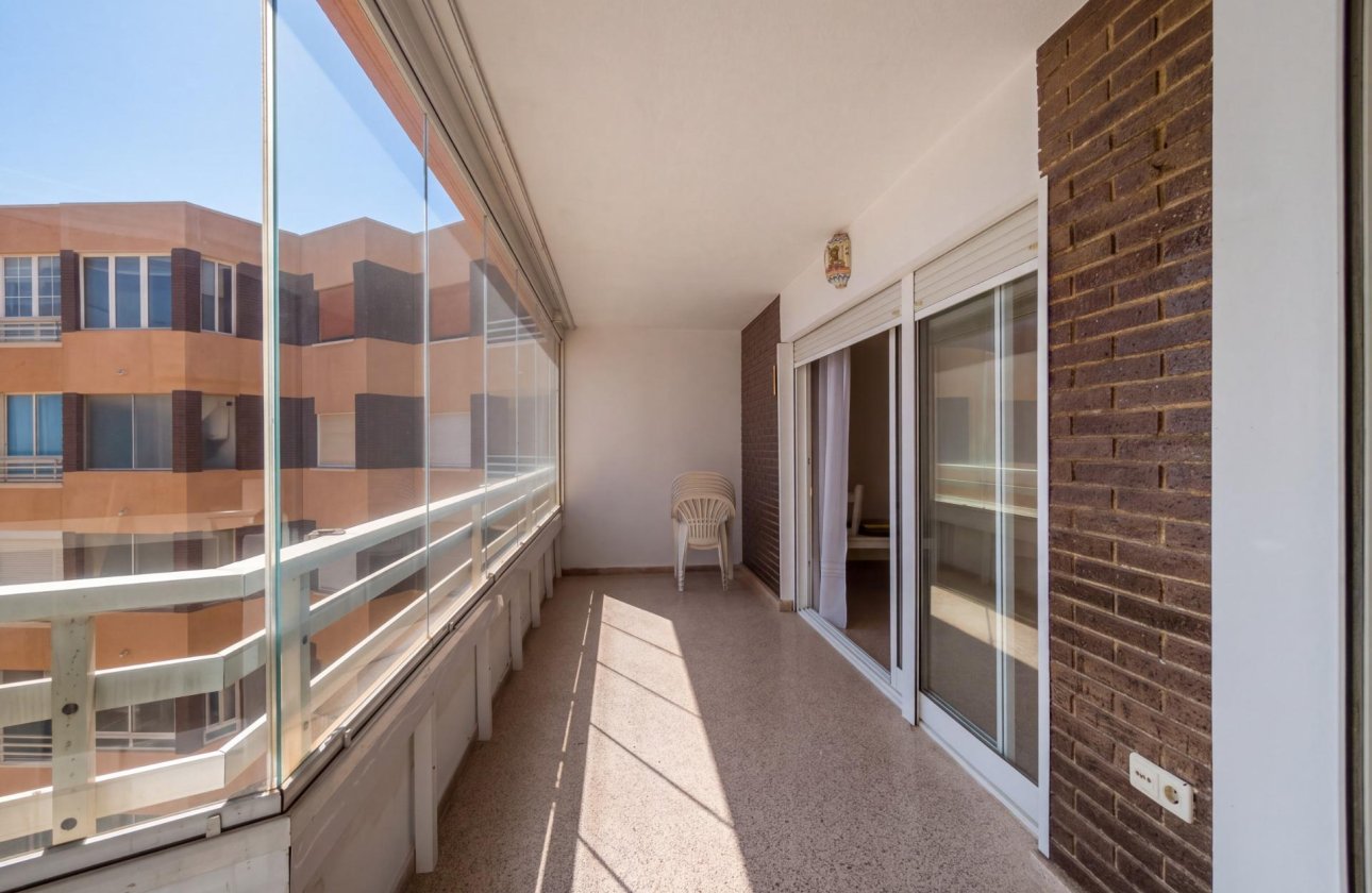 Revente - Appartement -
Torrevieja - La Mata Pueblo