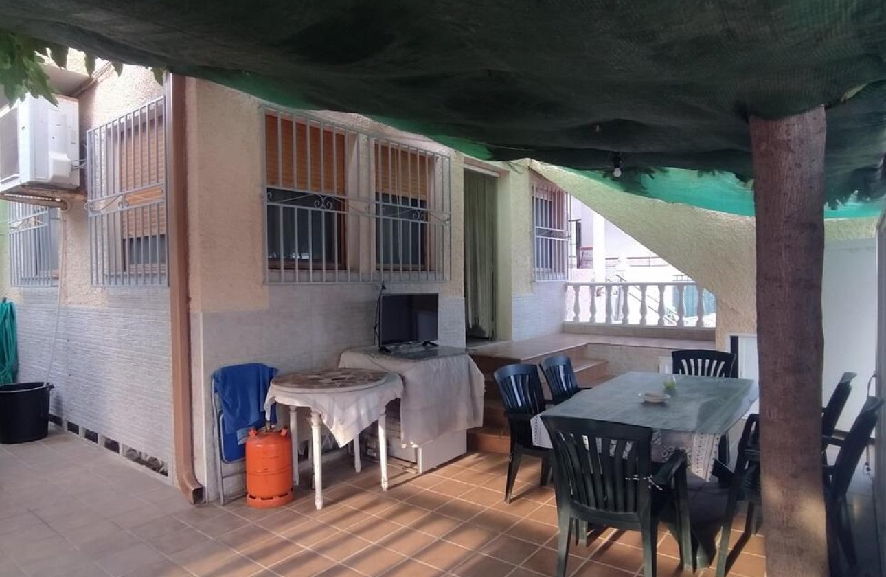 Revente - Appartement -
Torrevieja - La Mata