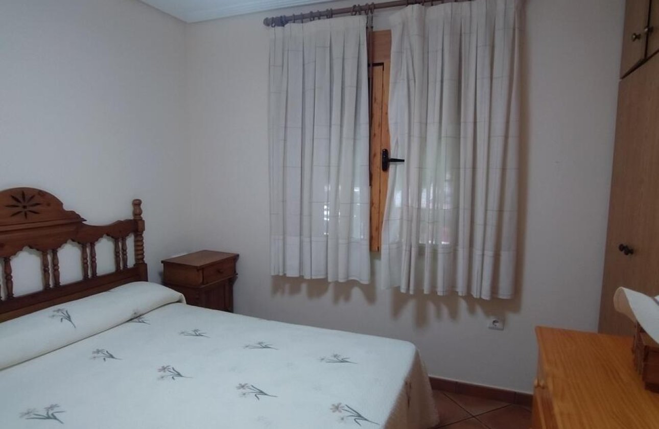 Revente - Appartement -
Torrevieja - La Mata