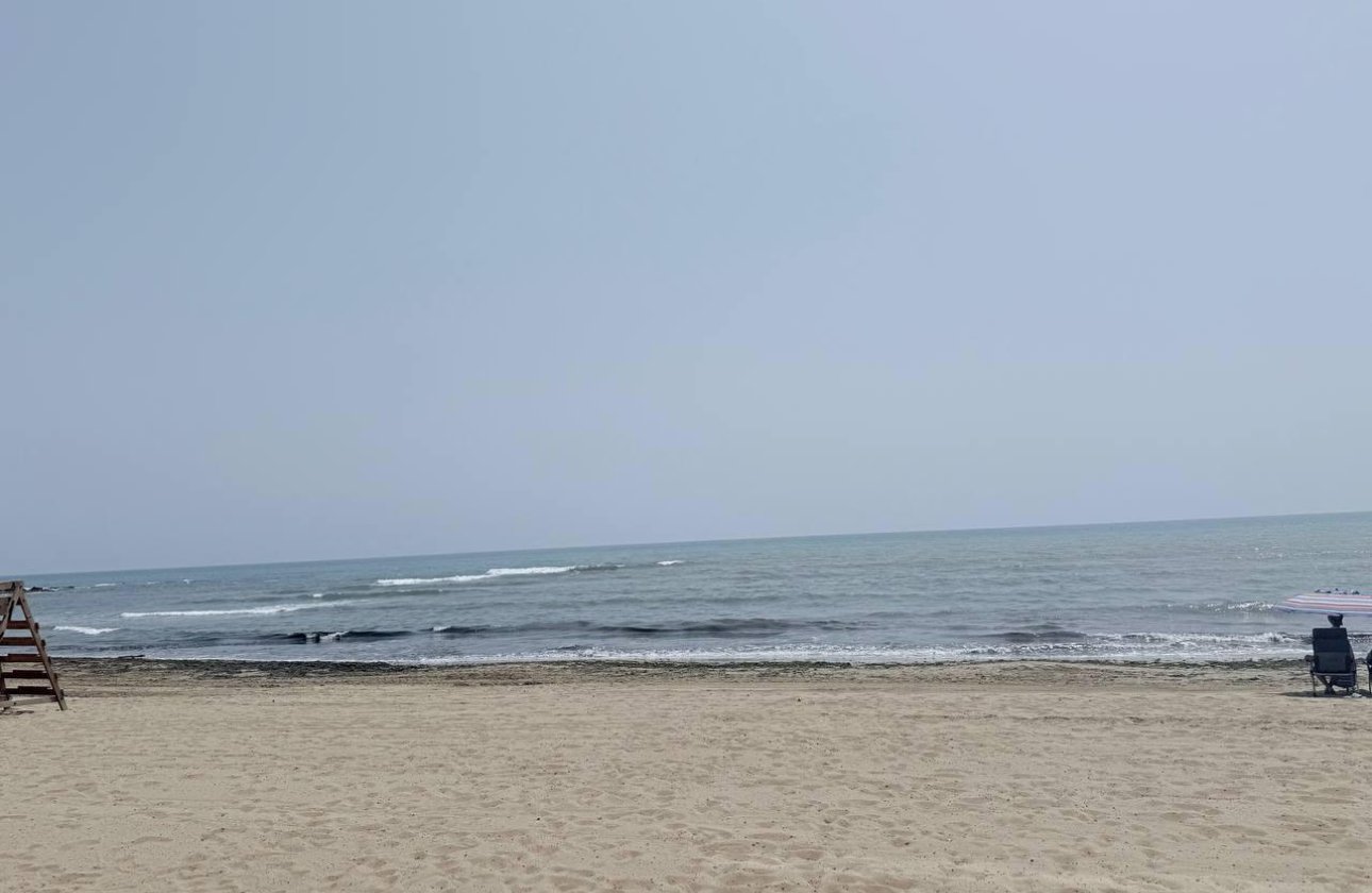 Revente - Appartement -
Torrevieja - La Mata