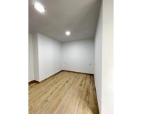 Revente - Appartement -
Torrevieja - La Mata