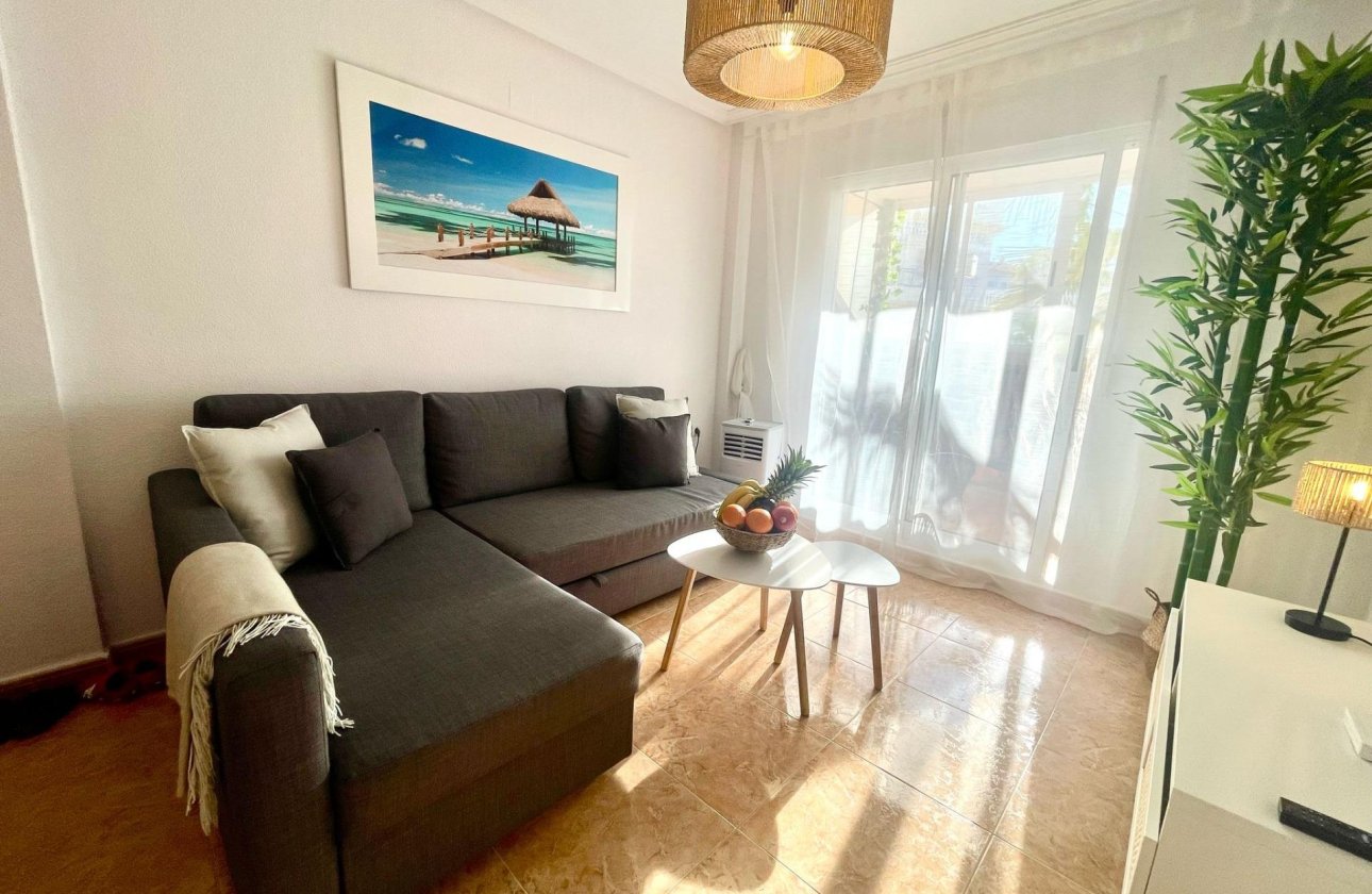 Revente - Appartement -
Torrevieja - La Mata