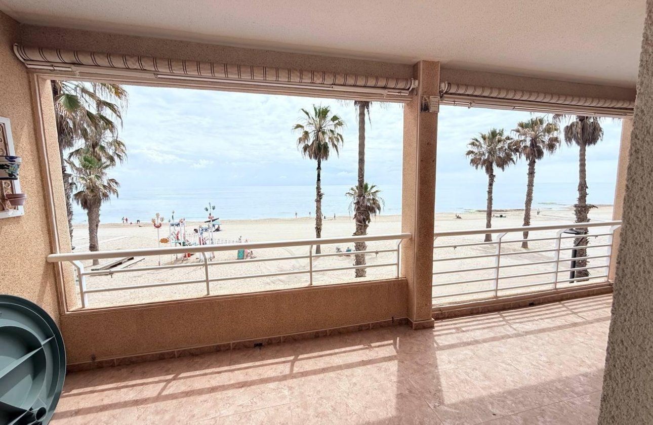 Revente - Appartement -
Torrevieja - La Mata