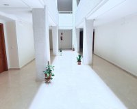 Revente - Appartement -
Torrevieja - La Mata