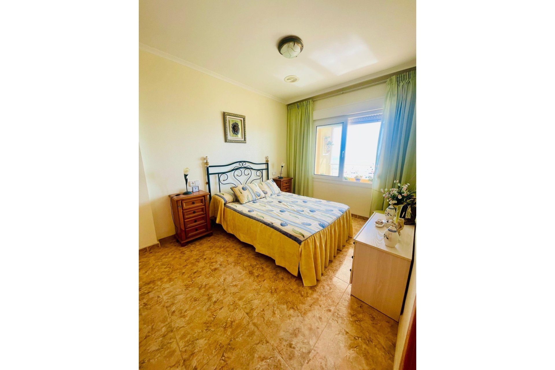 Revente - Appartement -
Torrevieja - La Mata