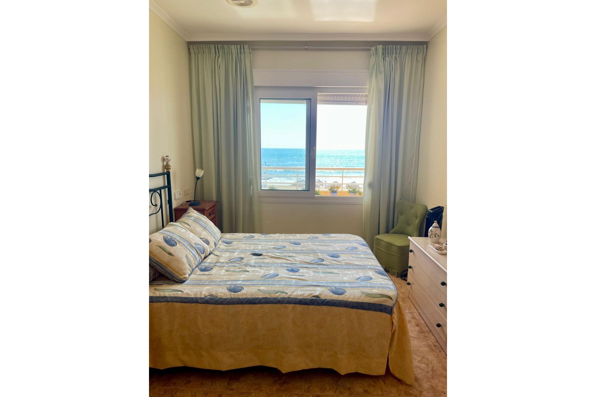 Revente - Appartement -
Torrevieja - La Mata