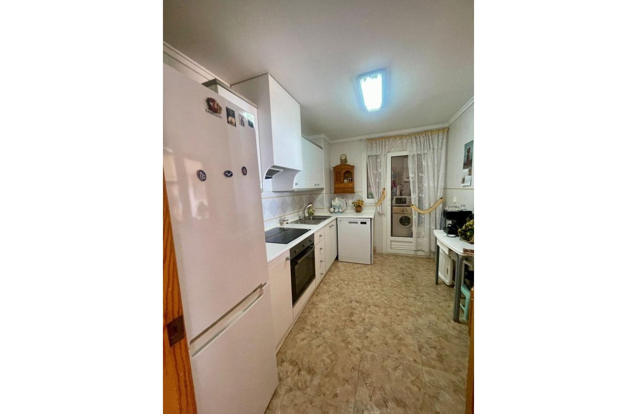 Revente - Appartement -
Torrevieja - La Mata