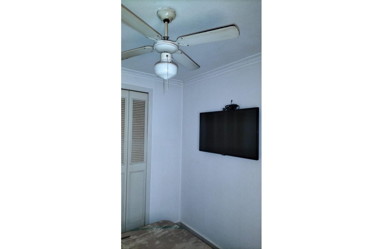 Revente - Appartement -
Torrevieja - La Mata