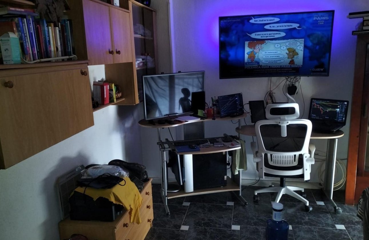 Revente - Appartement -
Torrevieja - La Mata