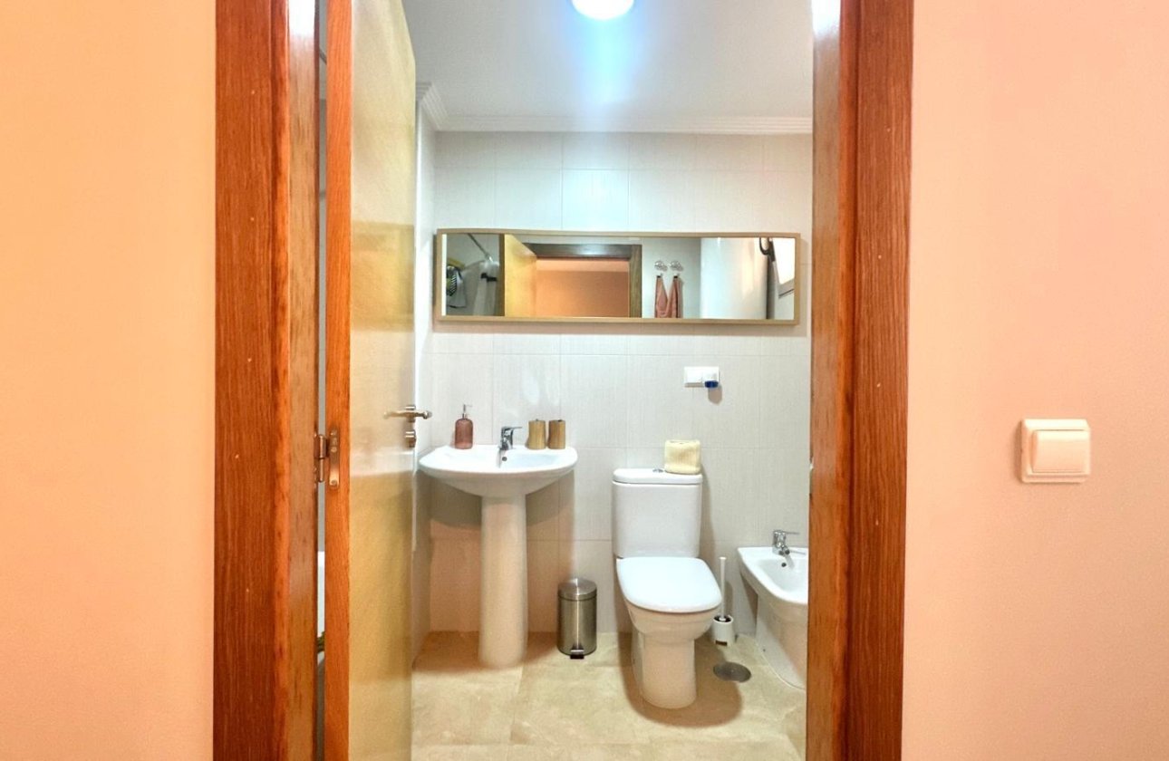 Revente - Appartement -
Torrevieja - La Mata