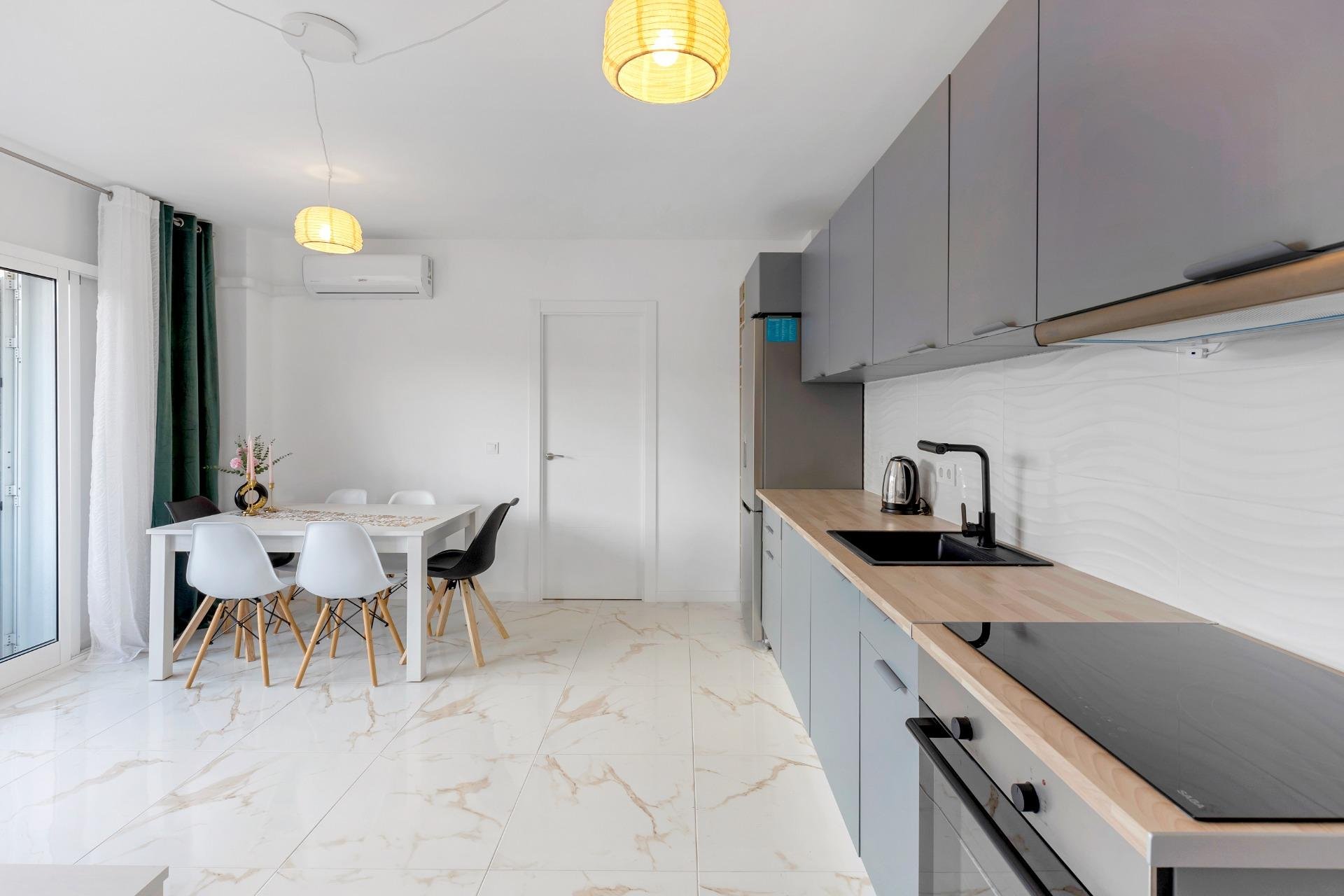 Revente - Appartement -
Torrevieja - La Mata