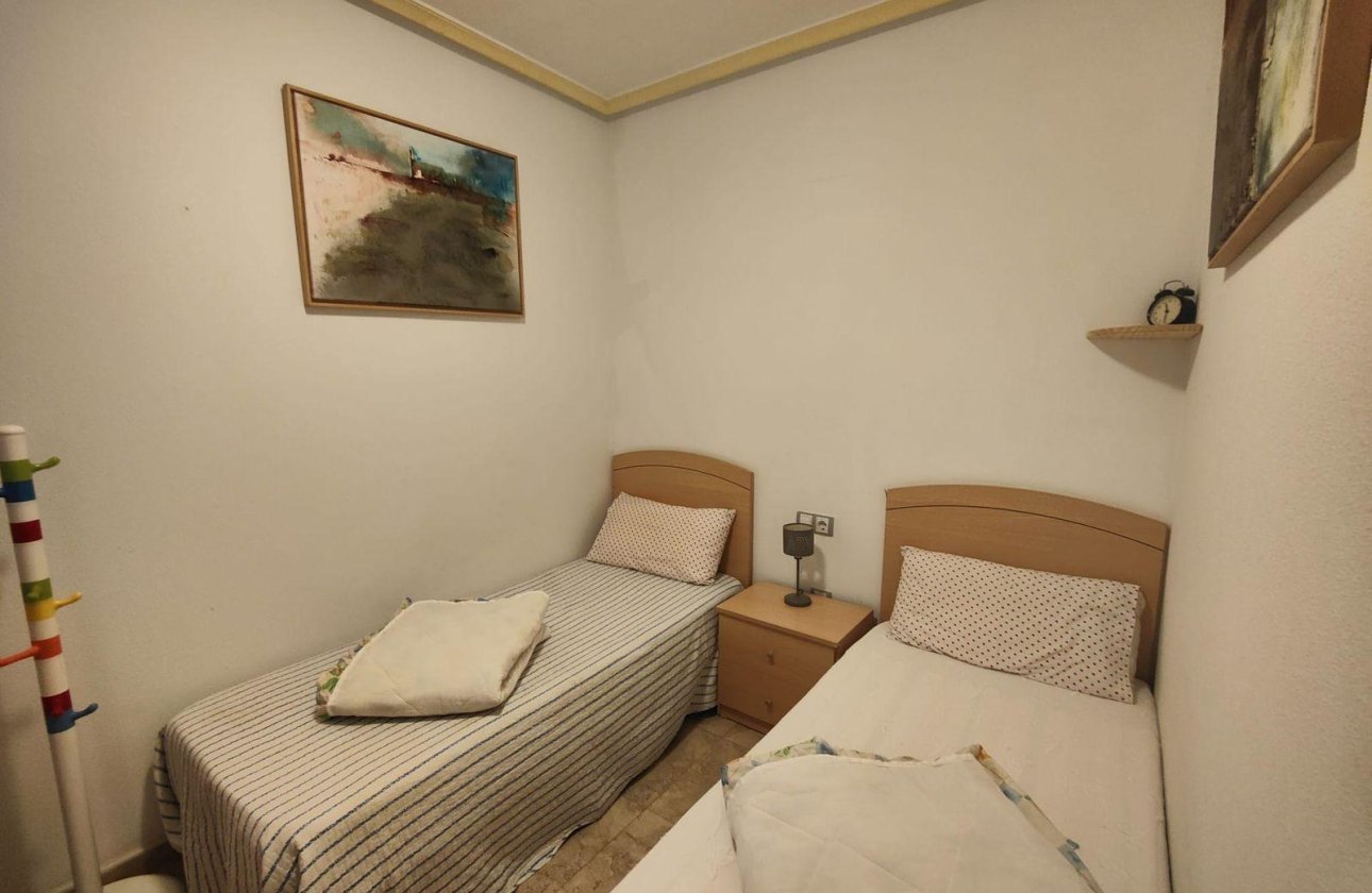 Revente - Appartement -
Torrevieja - La Mata