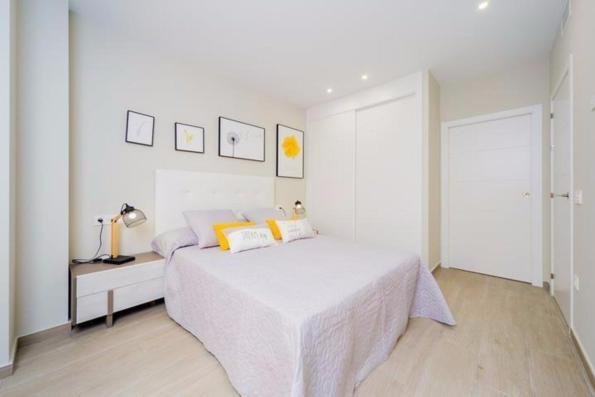 Revente - Appartement -
Torrevieja - La Mata