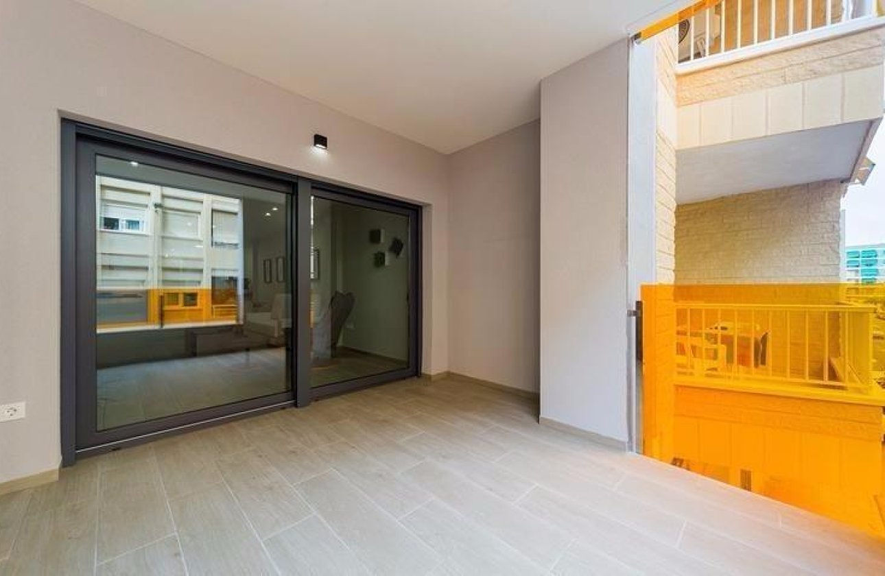 Revente - Appartement -
Torrevieja - La Mata