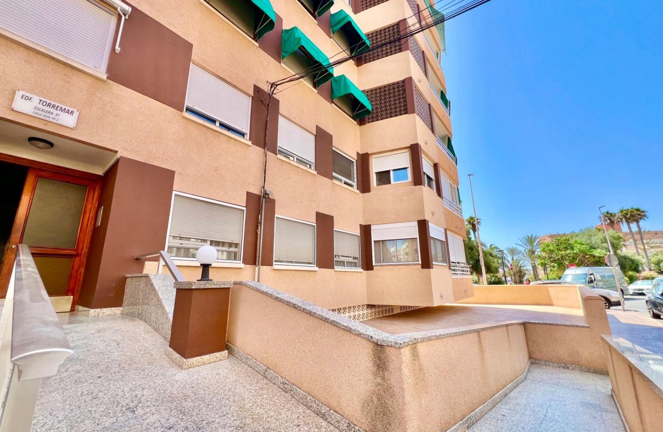 Revente - Appartement -
Torrevieja - La Mata