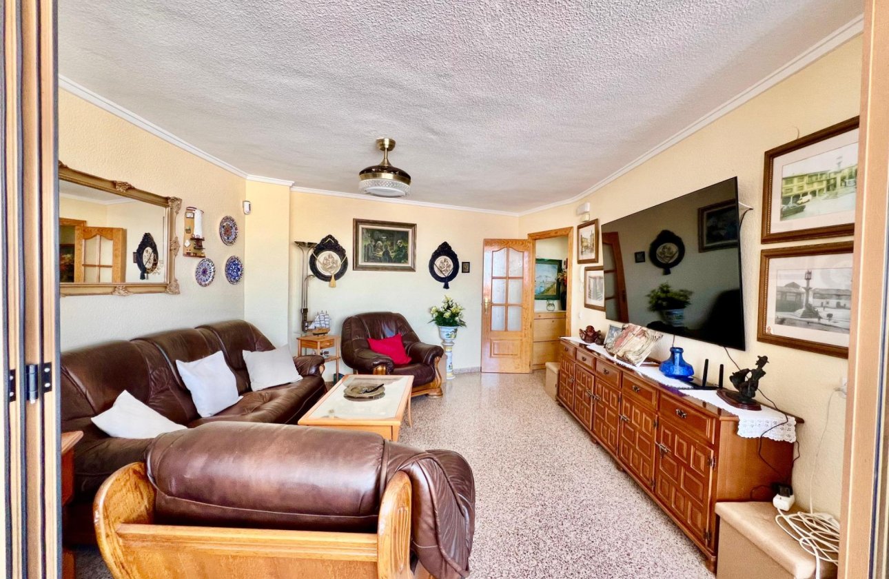 Revente - Appartement -
Torrevieja - La Mata