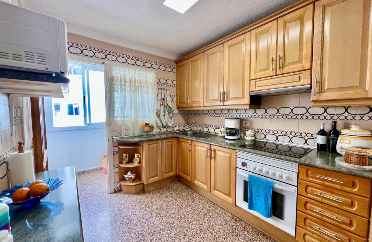 Revente - Appartement -
Torrevieja - La Mata