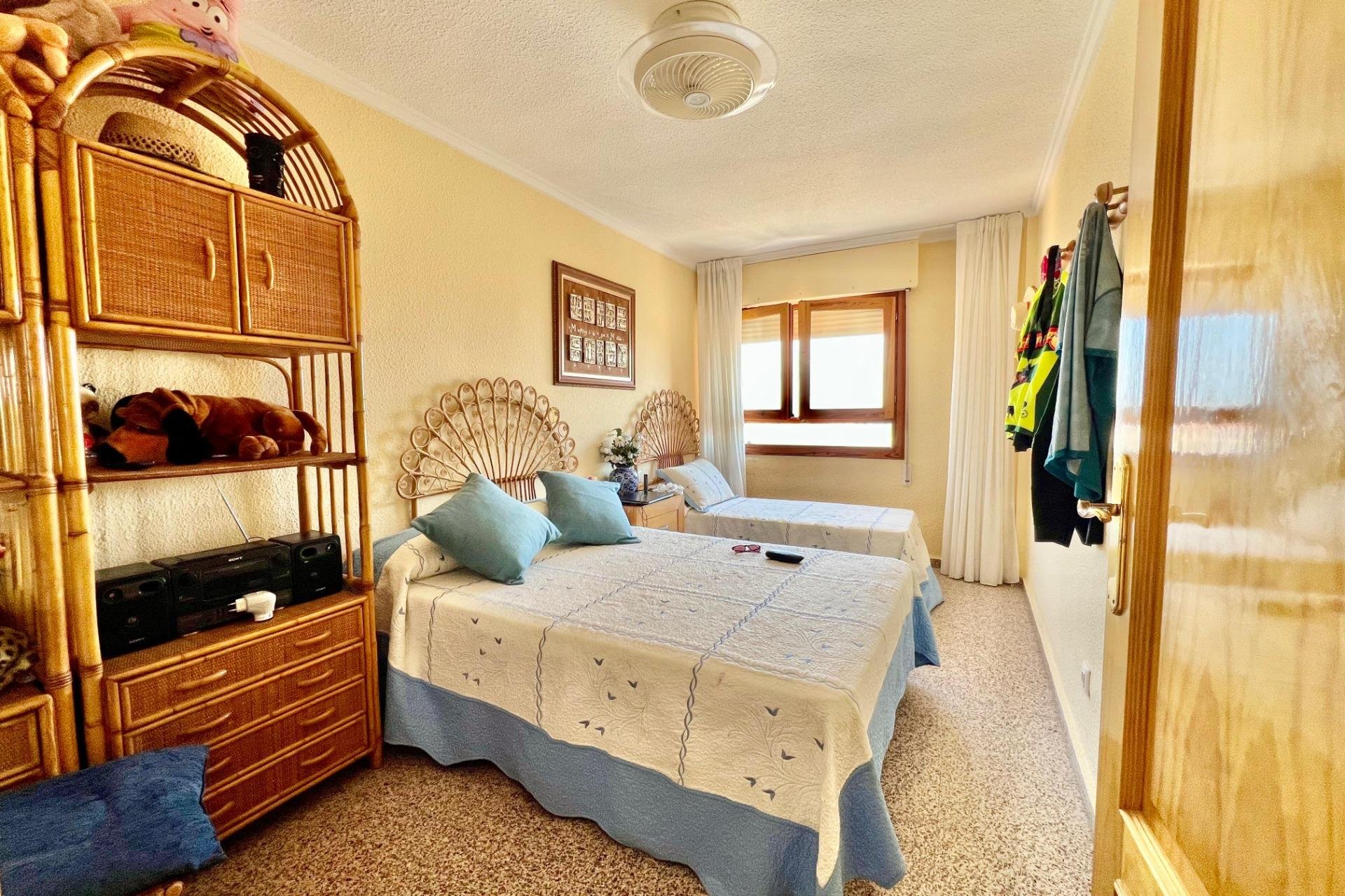 Revente - Appartement -
Torrevieja - La Mata