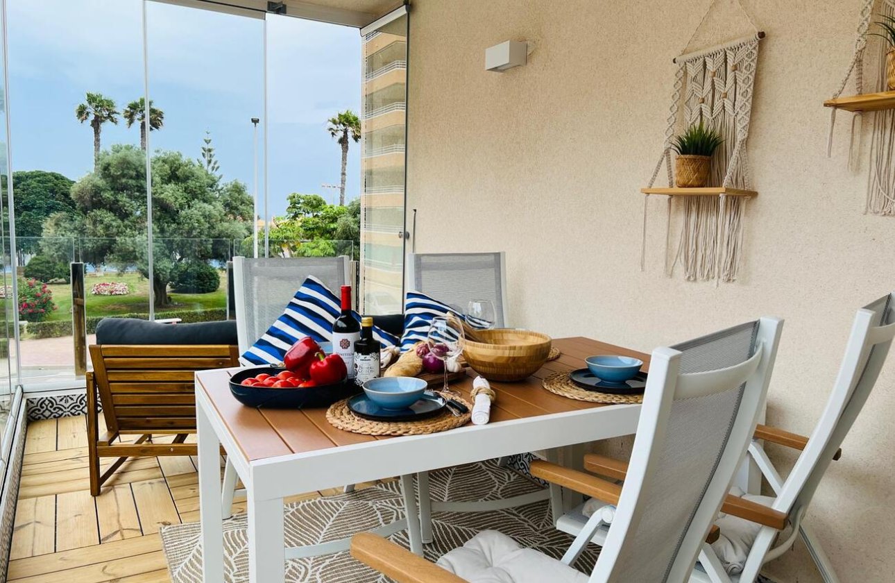 Revente - Appartement -
Torrevieja - La Mata