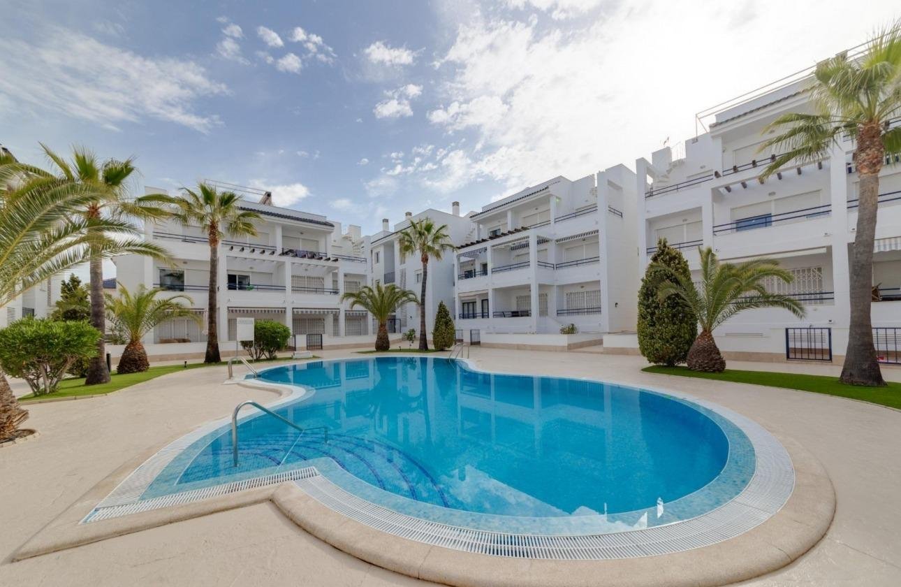 Revente - Appartement -
Torrevieja - La Veleta