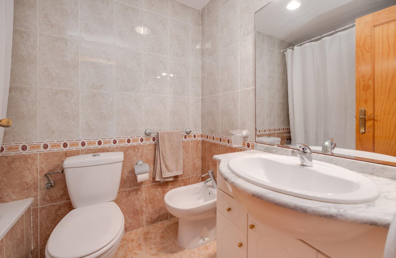 Revente - Appartement -
Torrevieja - La Veleta