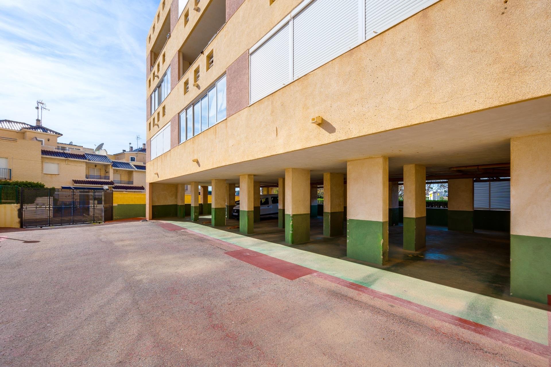 Revente - Appartement -
Torrevieja - La Veleta