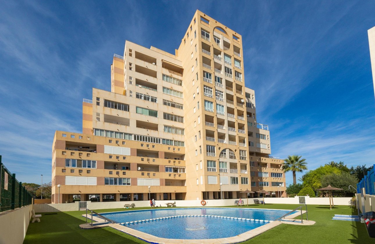 Revente - Appartement -
Torrevieja - La Veleta
