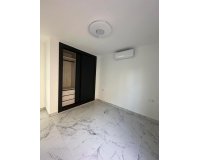 Revente - Appartement -
Torrevieja - La Veleta