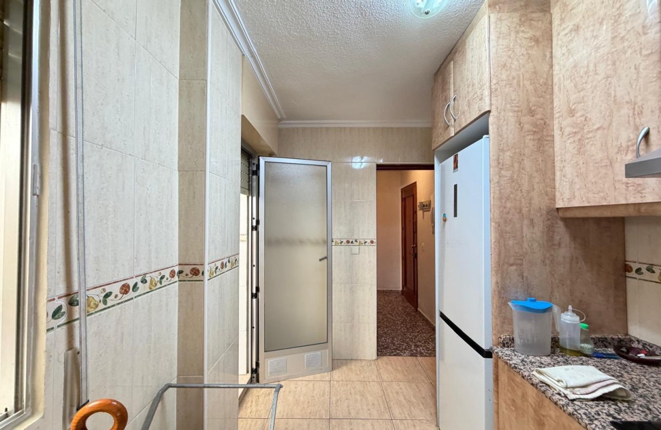 Revente - Appartement -
Torrevieja - Las Piscinas Naturales