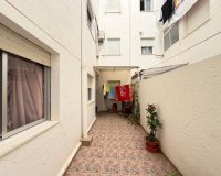 Revente - Appartement -
Torrevieja - Las Piscinas Naturales