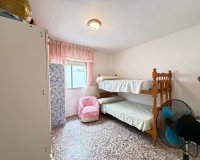 Revente - Appartement -
Torrevieja - Las Piscinas Naturales