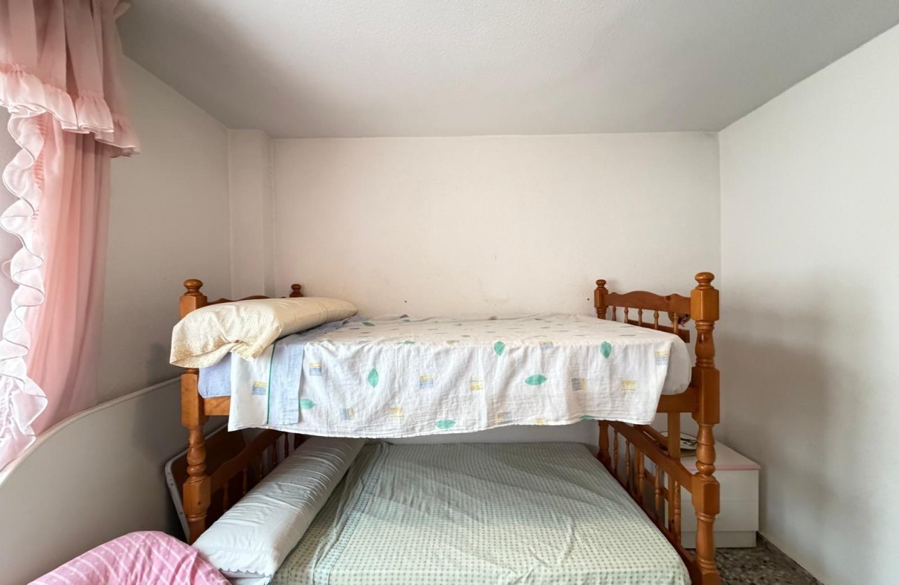 Revente - Appartement -
Torrevieja - Las Piscinas Naturales