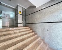 Revente - Appartement -
Torrevieja - Las Piscinas Naturales