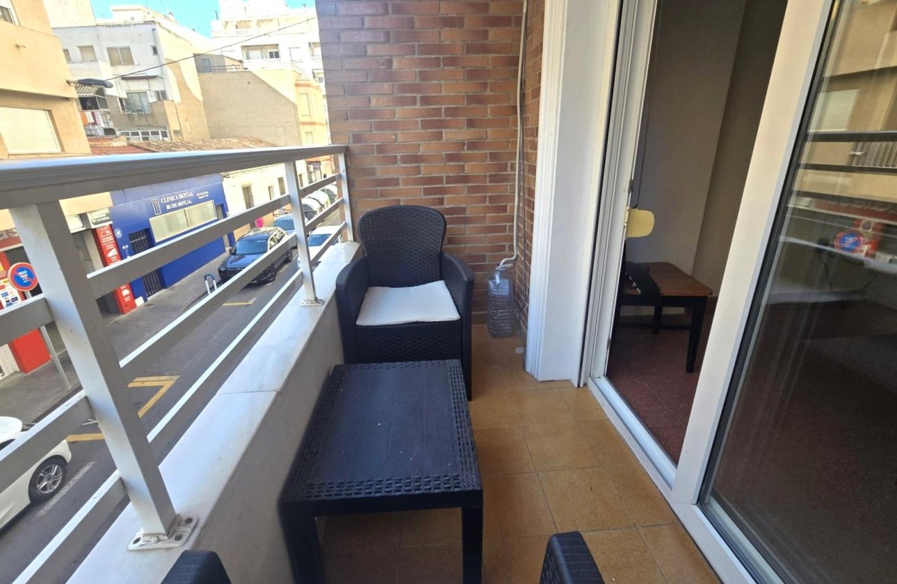 Revente - Appartement -
Torrevieja - Las Piscinas Naturales